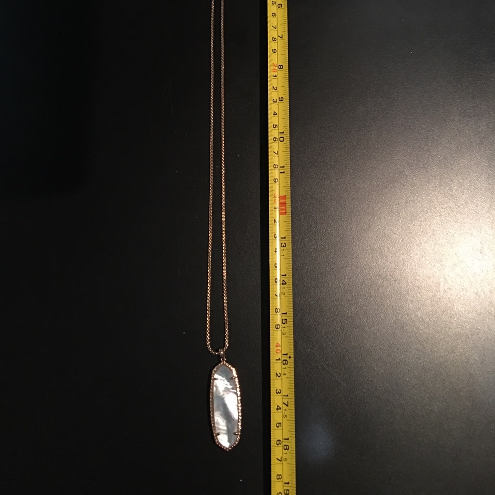 Kendra Scott Pearlized Pendent Rose Gold Necklace